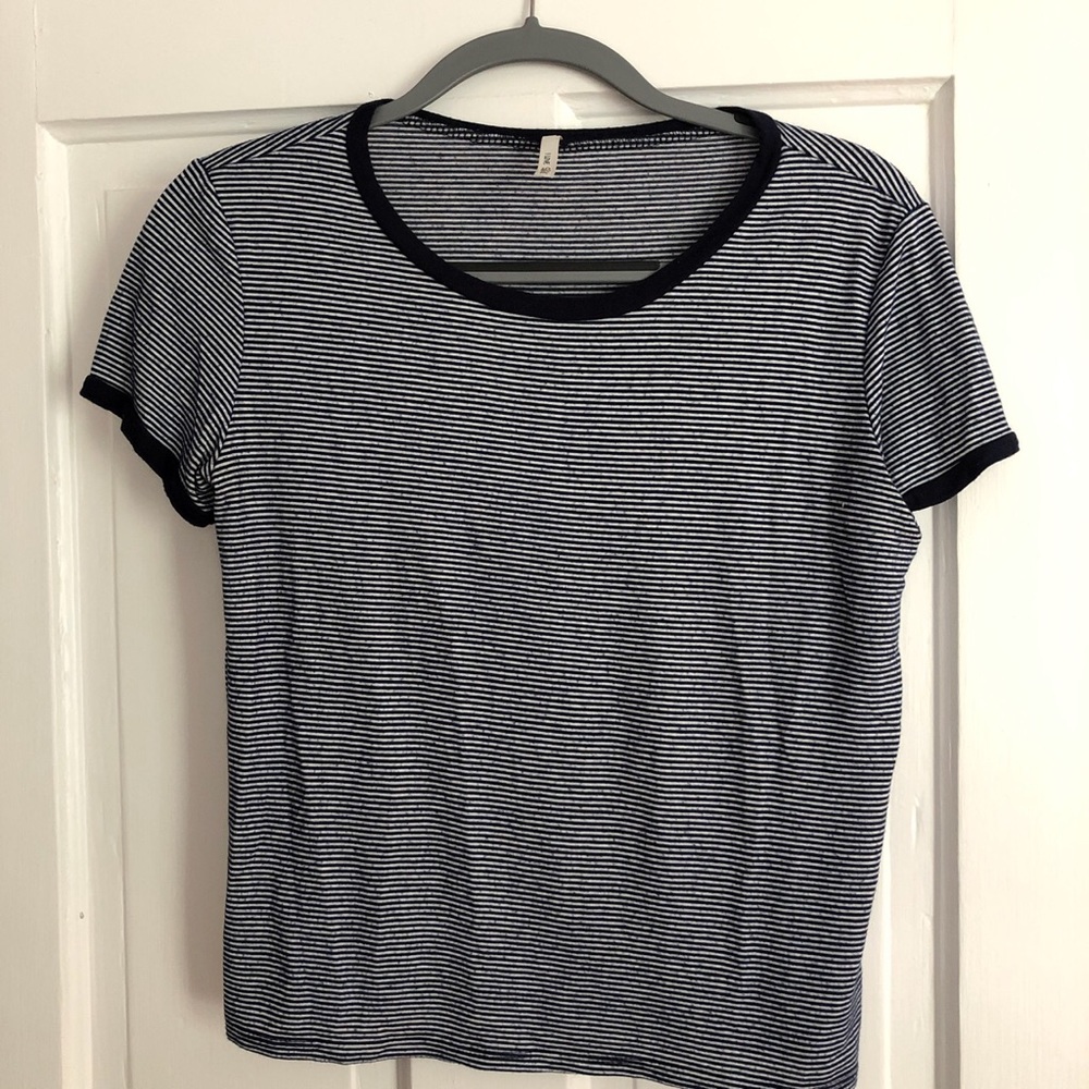 Pitaya striped tshirt